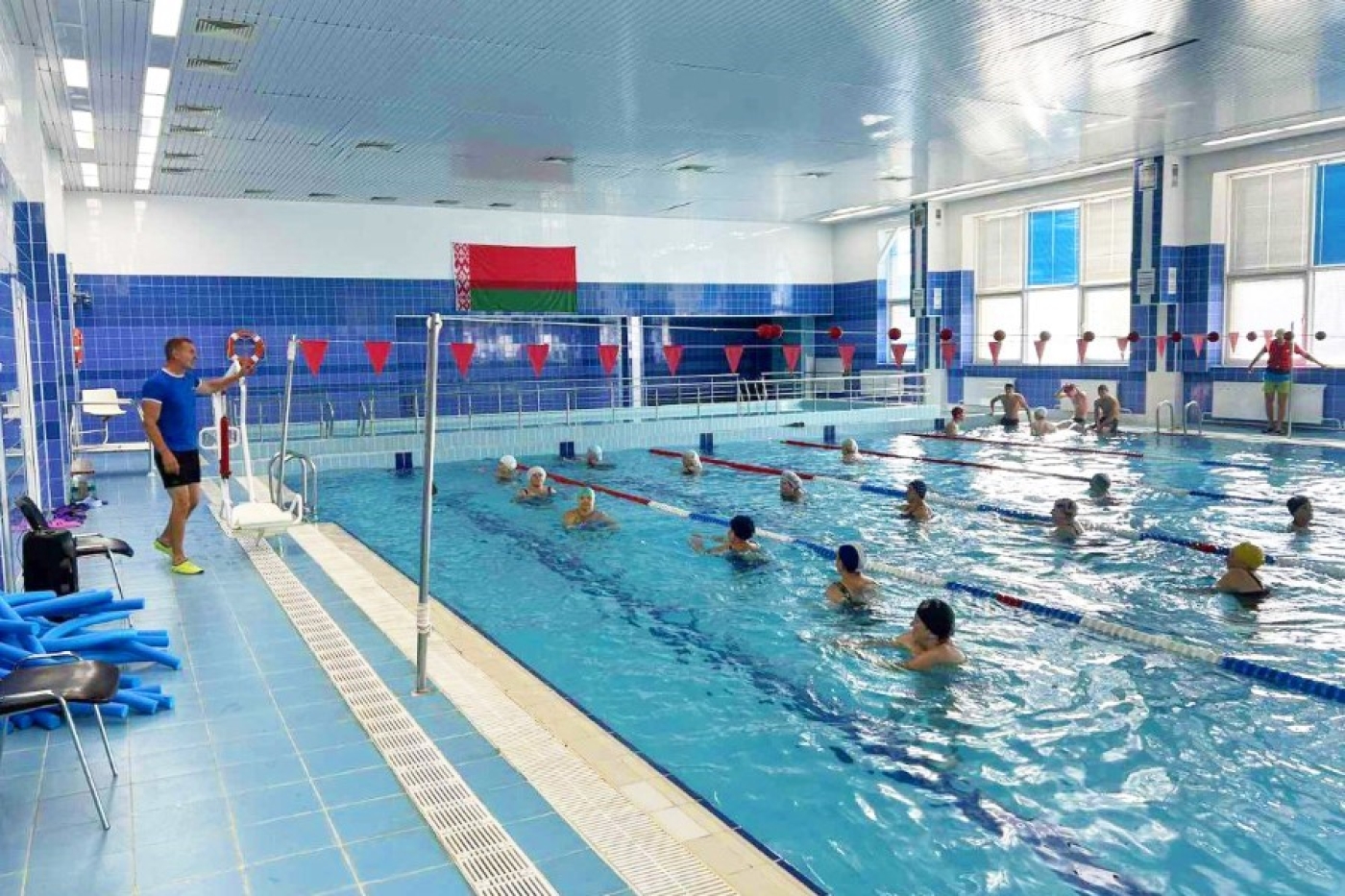 Ветераны труда благодарят тренера Артёма Мыщенко за вклад в здоровье и позитив!