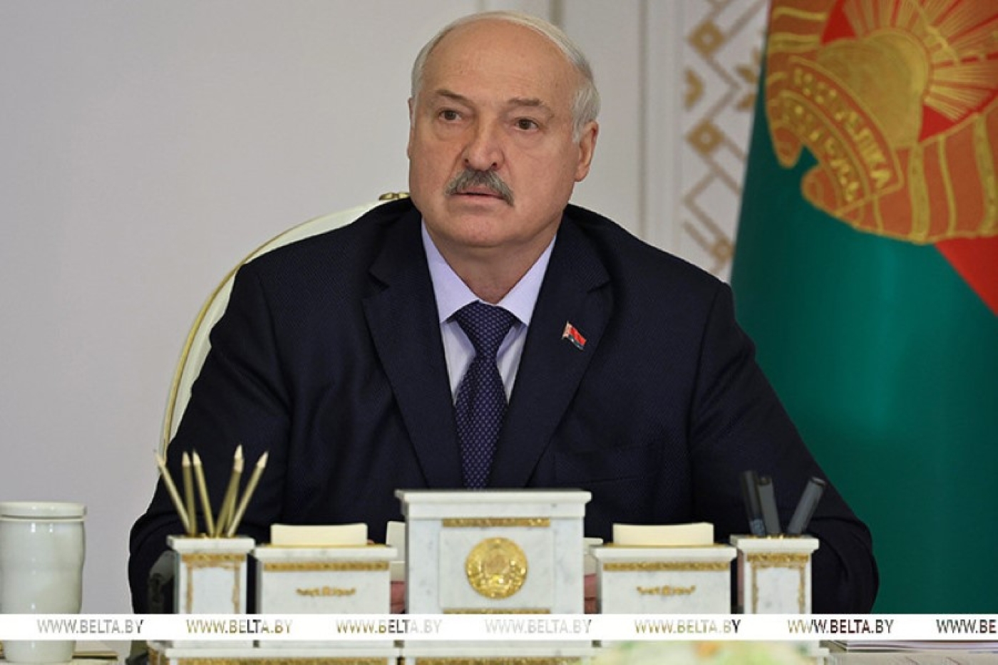 Лукашенко собрал совещание с силовиками. Тема - итоги проверки одной из бригад внутренних войск