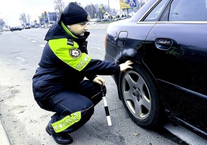 Водители, внимание! С 1 декабря обязательна зимняя резина