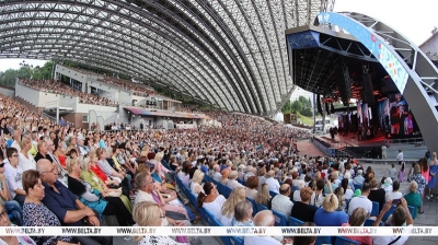 С юбилеем, любимый Витебск! Большой концерт в честь 1050-летия города прошел в Летнем амфитеатре