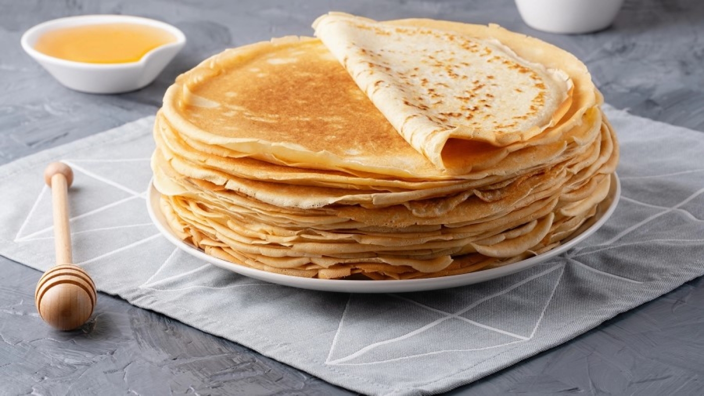 Почему первый блин вовсе не комом? Шеф-повар рассказала о забытых масленичных традициях