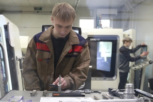 Как школьнику получить рабочую профессию, рассказали в Минобразования