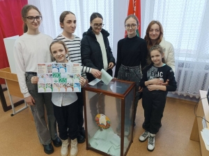 Многодетная семья Ирины Ивашко отдала свой голос "За мир"