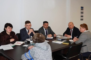 Председатель Березинского райисполкома Андрей Соколовский проводит прием граждан