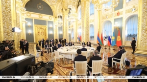 Лукашенко призвал систематизировать работу по установлению партнерских отношений ЕАЭС с третьими странами