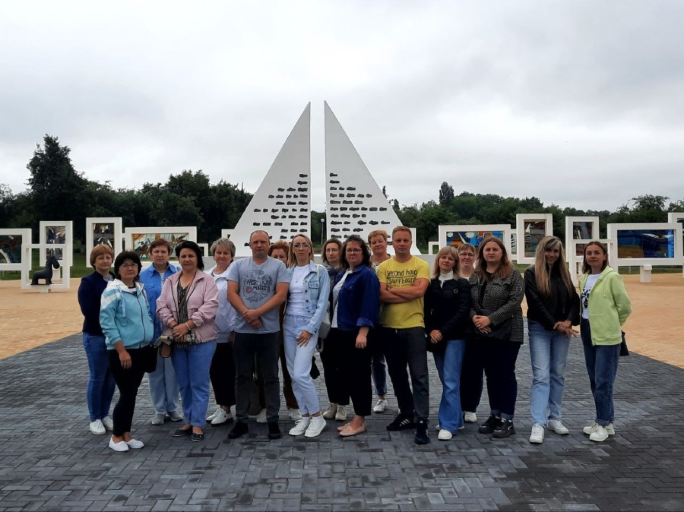 Навечно в памяти. Экскурсионная поездка в мемориальный комплекс «Красный берег»