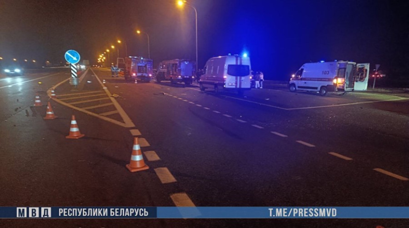 Смертельное ДТП с участием двух автомобилей произошло в Слуцком районе: четверо погибших, в том числе ребенок