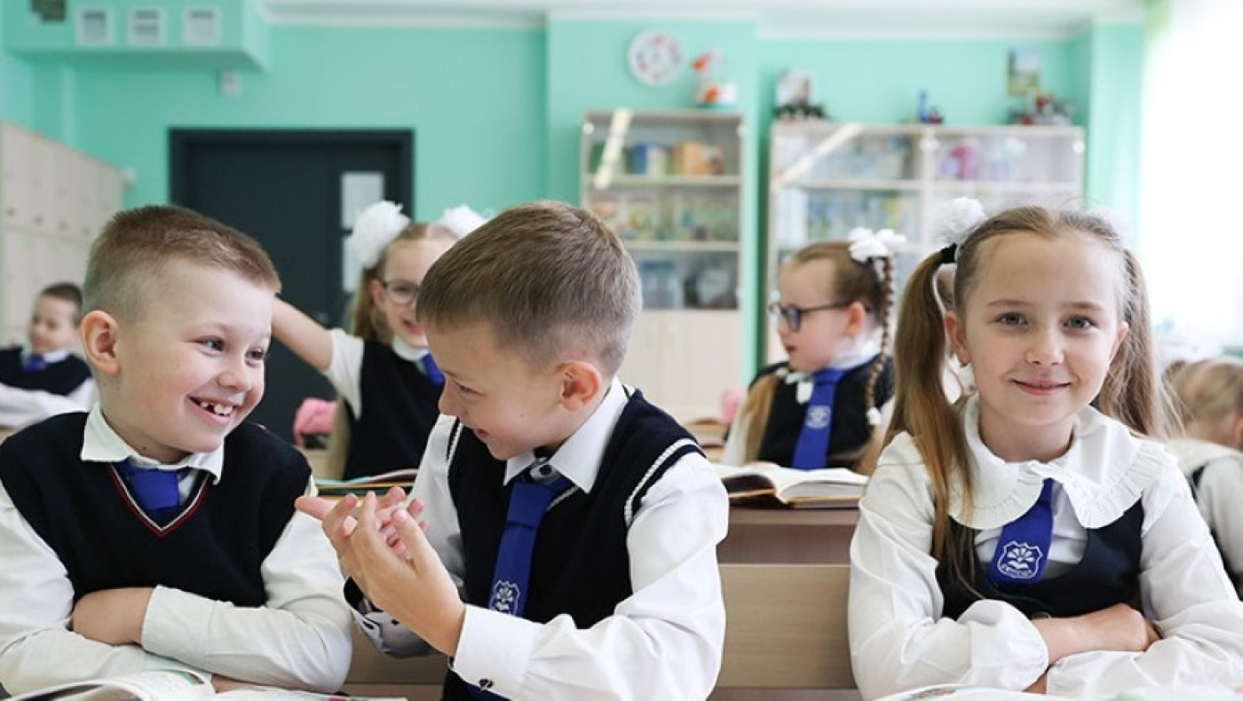 До скольких лет ребенок может ходить в детский сад, рассказали в Минобразования