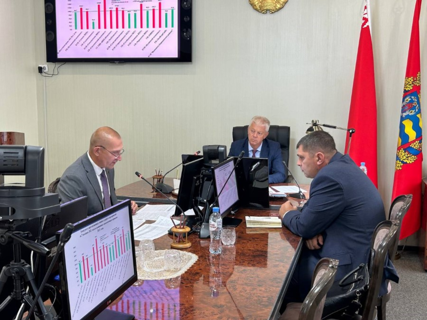 Ход выполнения ГП «Комфортное жилье и благоприятная среда» обсудили в облисполкоме.