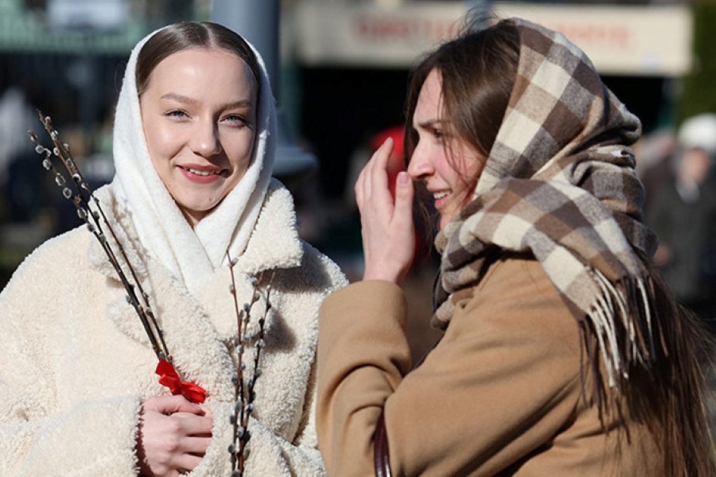 Православные верующие празднуют Вербное воскресенье