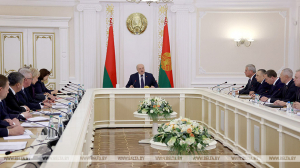 Лукашенко: какие санкции, все продается со свистом