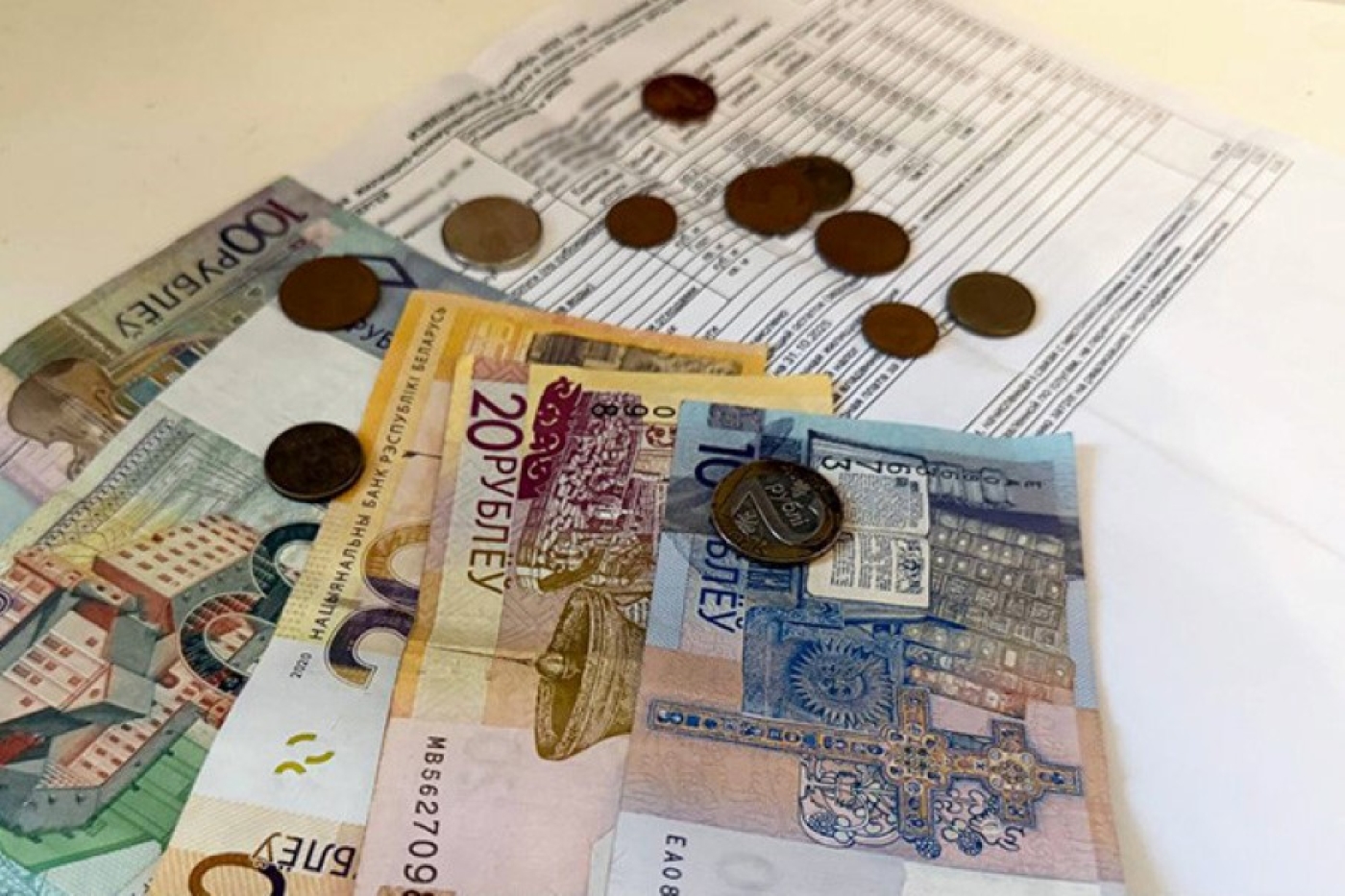 Что будет с тарифами на услуги ЖКХ в 2026 году, пояснил министр