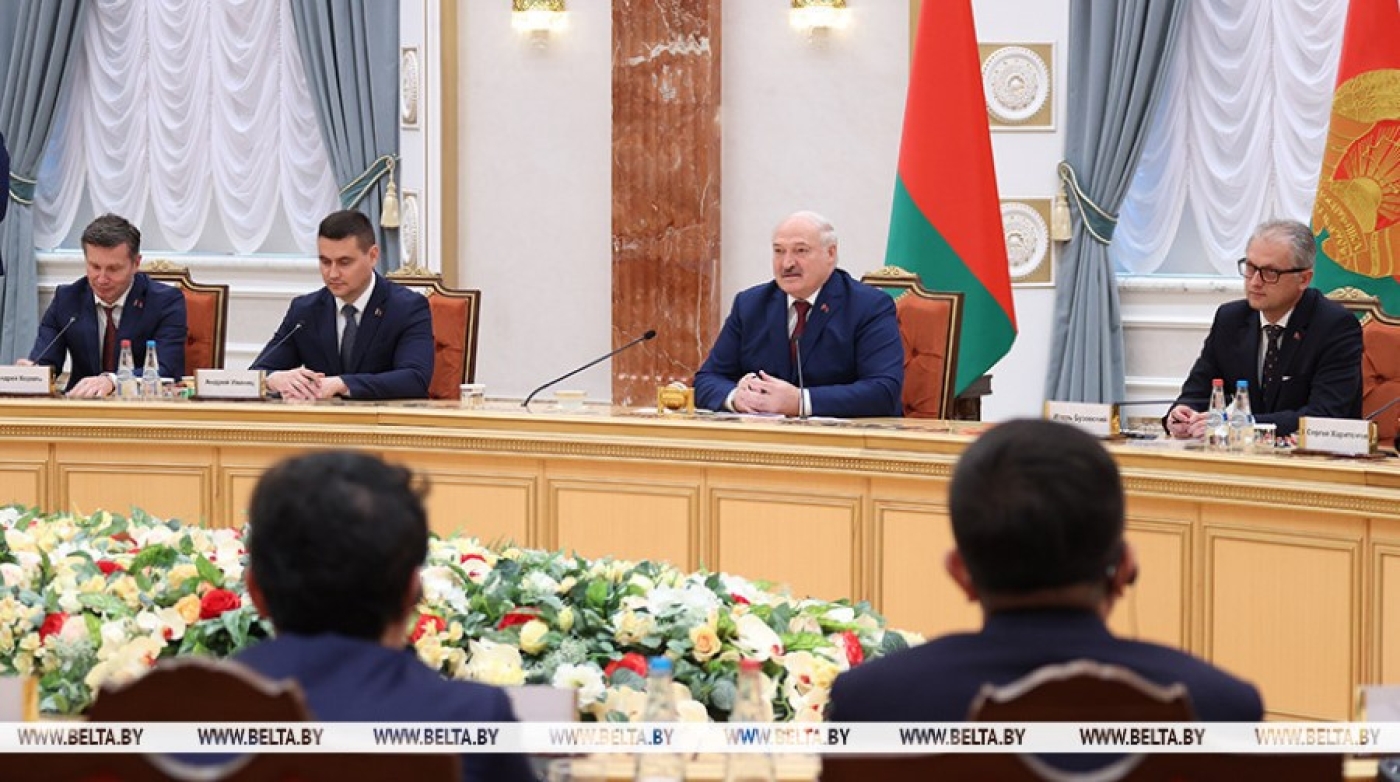 Лукашенко предлагает Китаю совместно создать глобальную образовательную и научную площадку в Беларуси