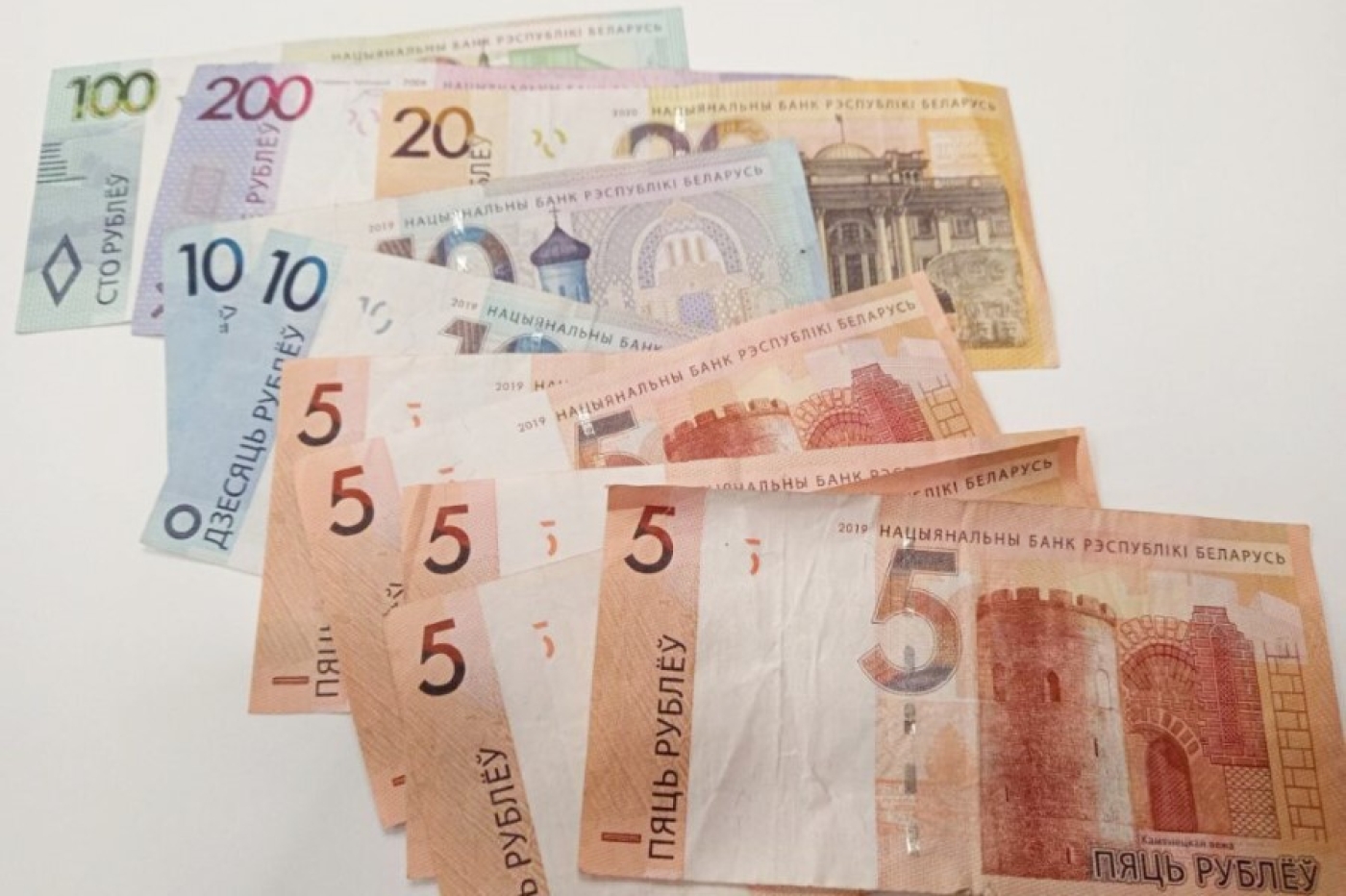 Можно ли вернуть деньги за некачественное окрашивание или маникюр?