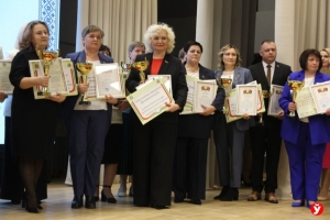 Лучших педагогов Минщины наградили в Солигорске