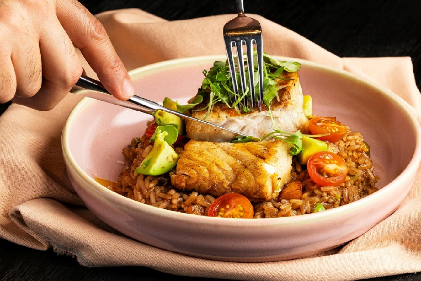 Врач рассказала, чем может быть опасно белковое изобилие в рационе питания