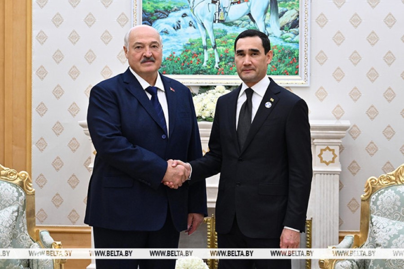 Лукашенко встретился с Президентом Туркменистана