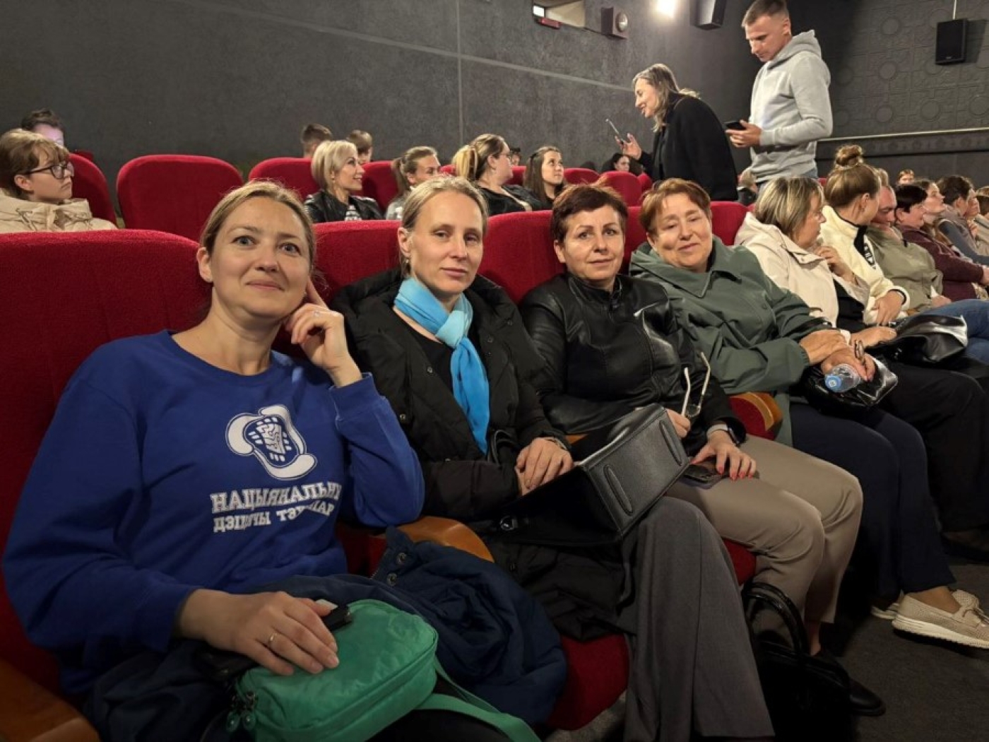 В кинотеатре "ЮБИЛЕЙНЫЙ" прошла нашумевшая премьера кинофильма "КЛАССНАЯ"