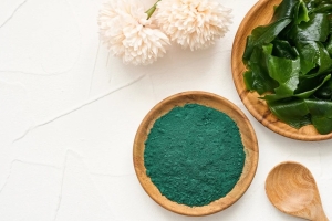 Спирулина: что это такое и как влияет на организм