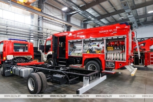 Мобильные госпитали и автолестницы. Что нового презентует крупный белорусский производитель пожарной техники