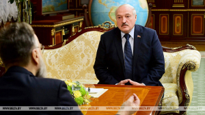 &quot;Она должна созреть и лечь на сердце&quot;. Лукашенко о формировании государственной идеи
