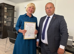 Директор СШ №2 г. Березино Светлана Абрамович отмечает юбилей