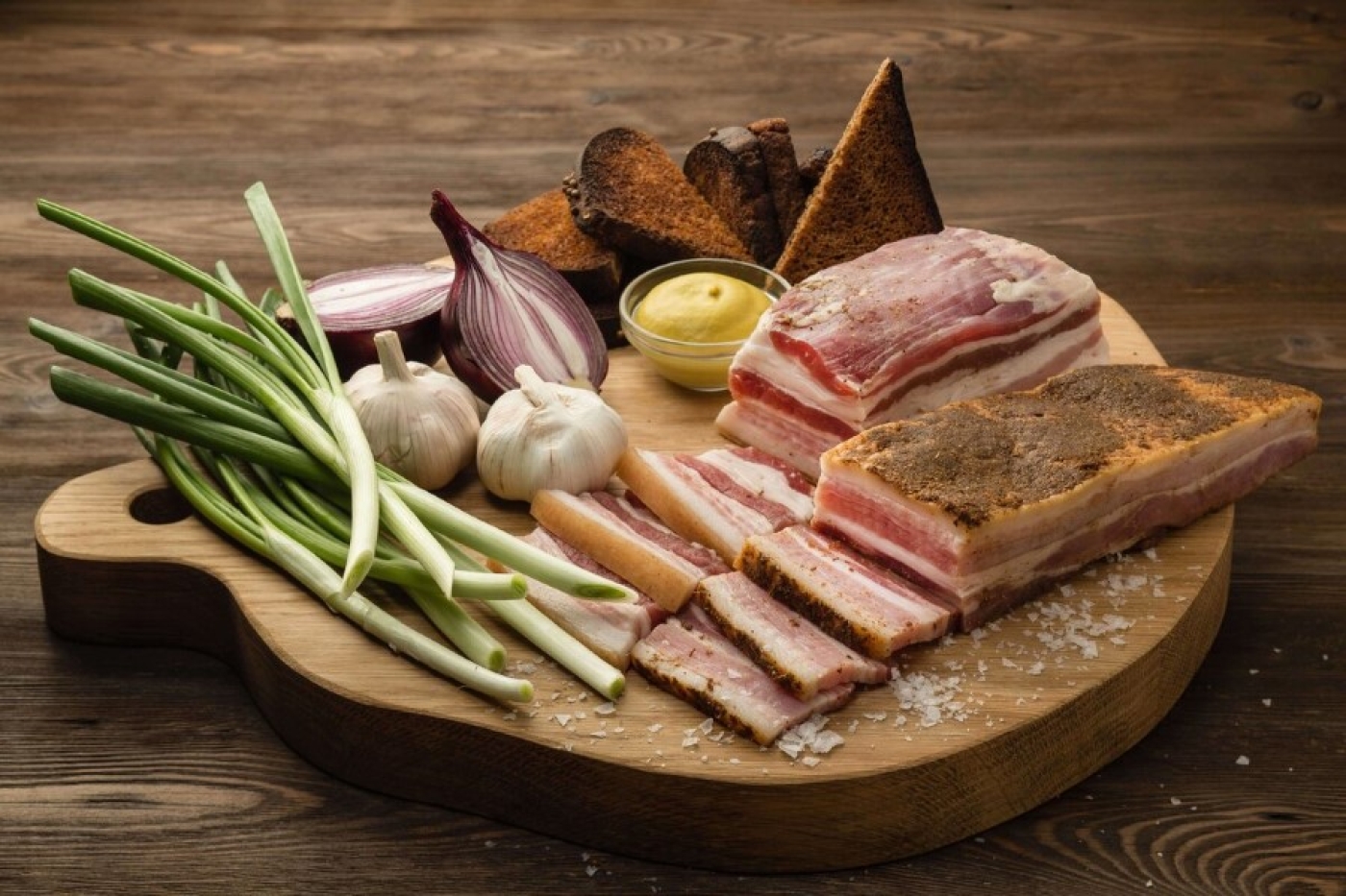 Можно ли есть сало людям с сердечно-сосудистыми заболеваниями