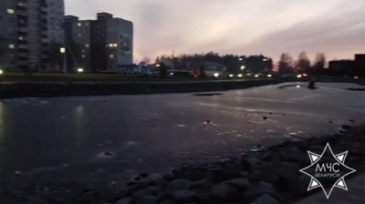 В Осиповичах 10-летний мальчик провалился под лед: его спасла девочка-подросток