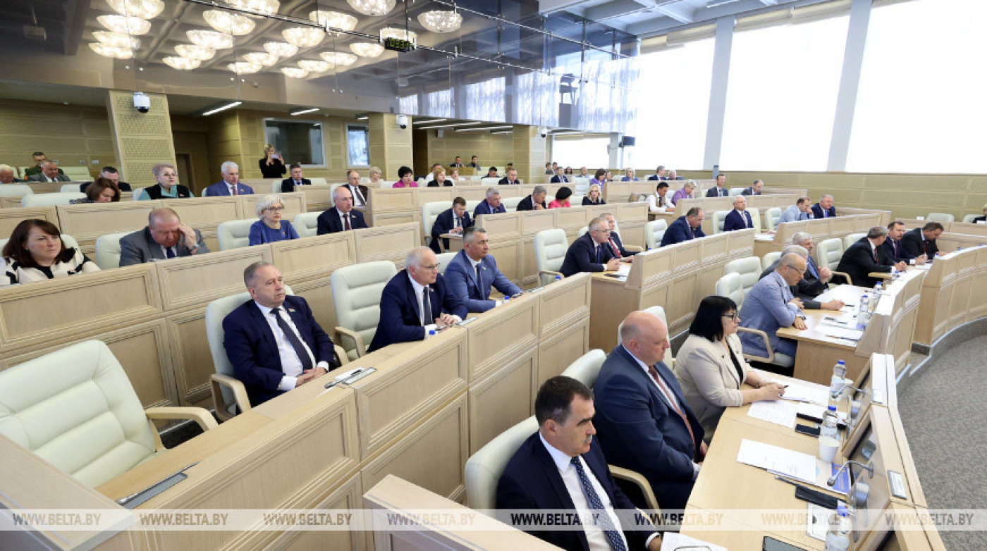 Реконструкцию иешивы в Воложине обсудили на международной онлайн-пресс-конференции