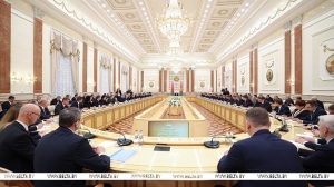 Тонкая настройка на внешнем контуре. Подробности совещания Лукашенко с дипломатами