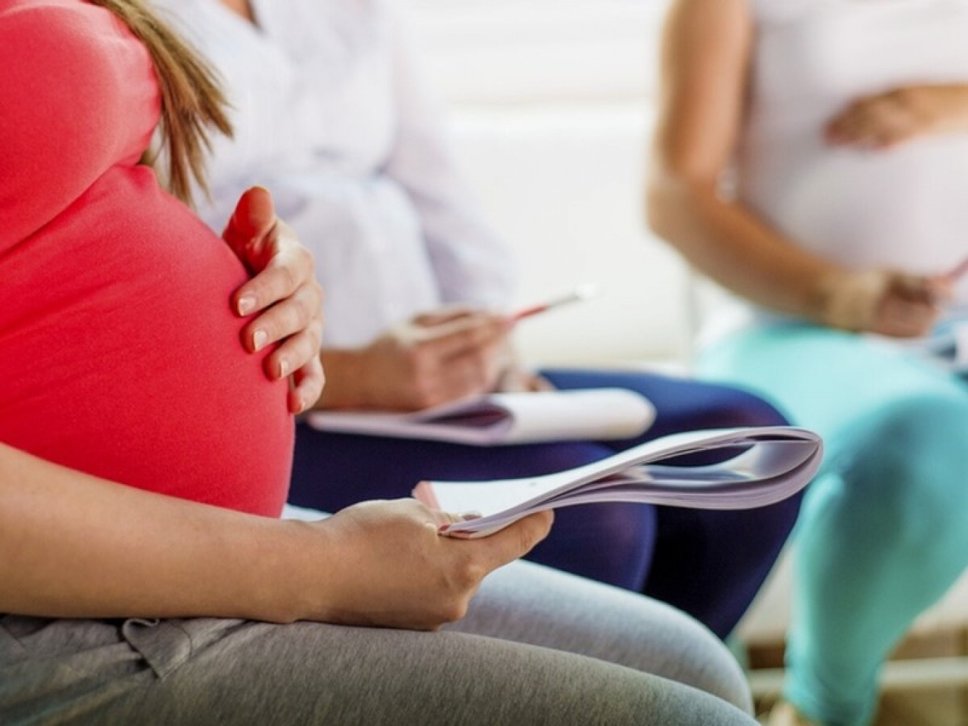 Пересчитывается ли пособие по беременности и родам в связи с увольнением?