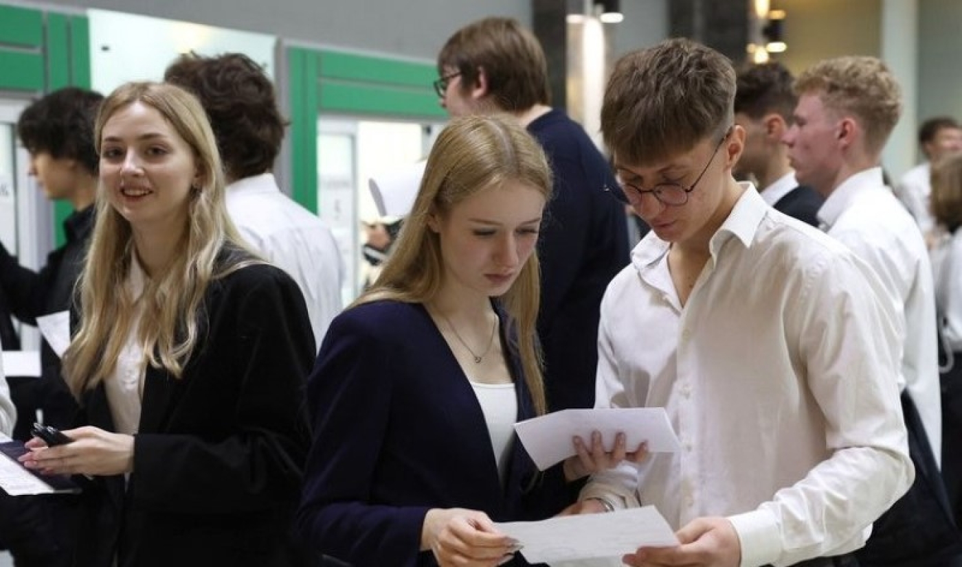 О сроках и особенностях приема документов в колледжи рассказали в Минобразования