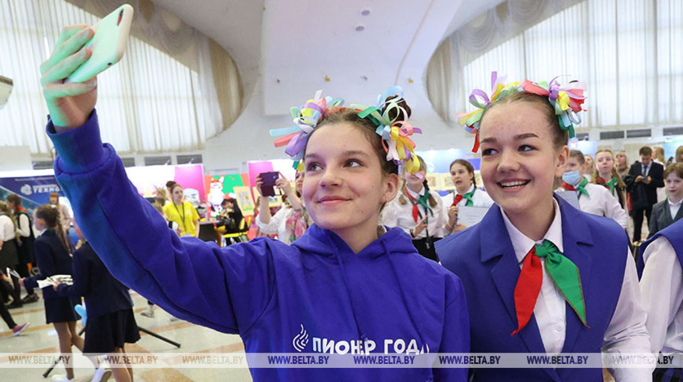 Более 1,2 тыс. октябрятских групп поучаствовали в конкурсе "Территория детства"