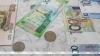 Доллар и юань подорожали, российский рубль подешевел на торгах 2 апреля