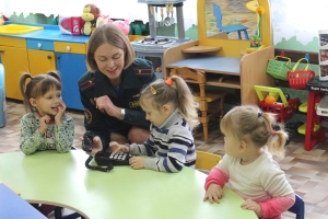 Прадугледжвай – пазбягай – дзейнічай: бярэзінскія ратавальнікі праводзяць навучальныя заняткі са школьнікамі