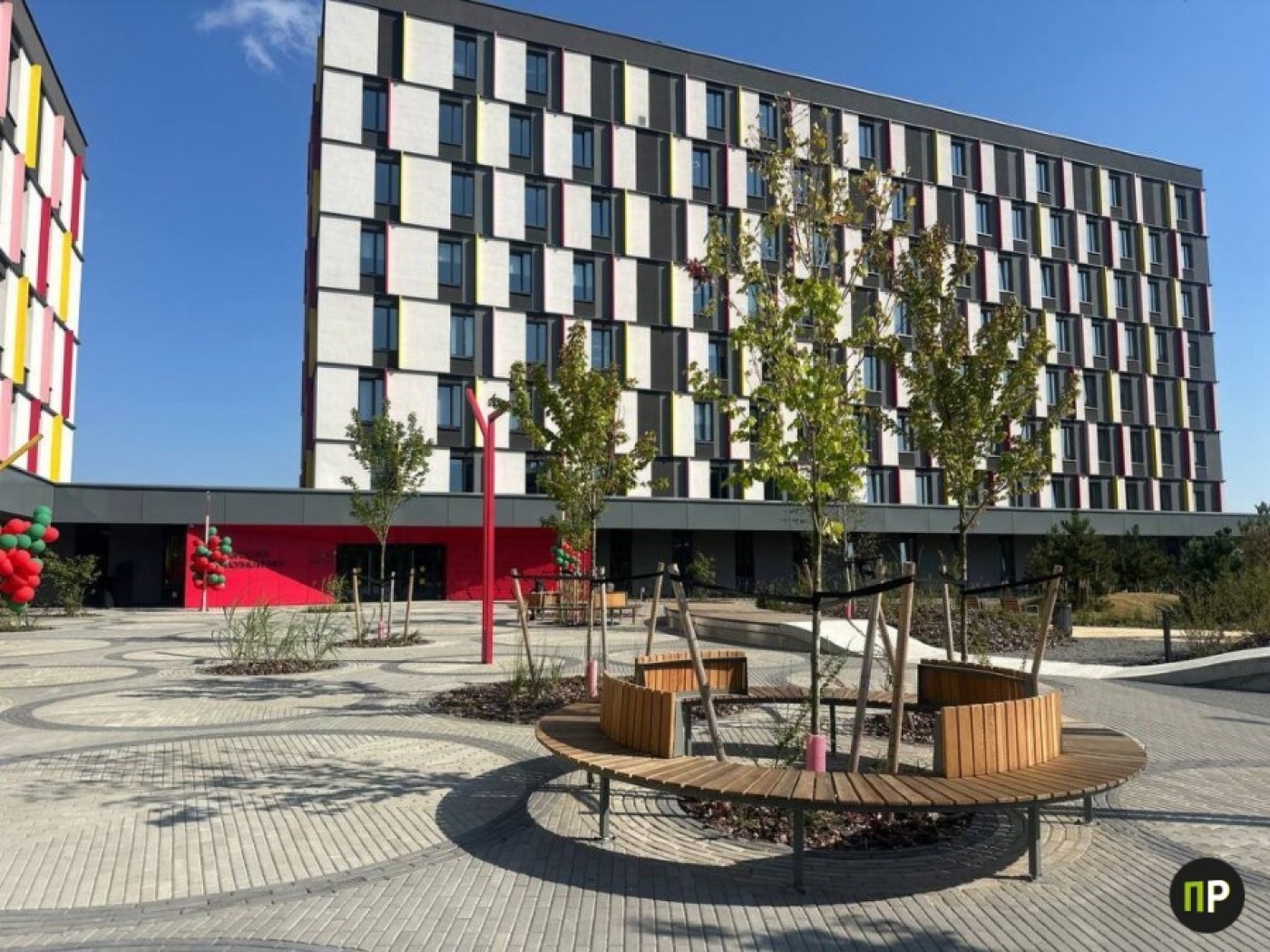 Поликлиника на 1330 посещений в смену открылась в Копище