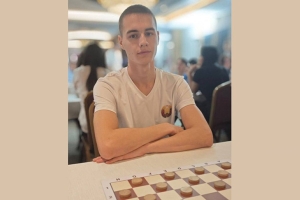 Белорус Тихонов стал чемпионом мира по быстрым шашкам