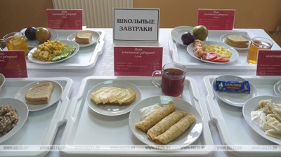 Около 30% учащихся не завтракают. О принципах правильного питания подросткам рассказывают в школах