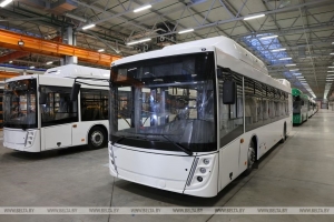 Лукашенко посетил новое автобусное производство МАЗа