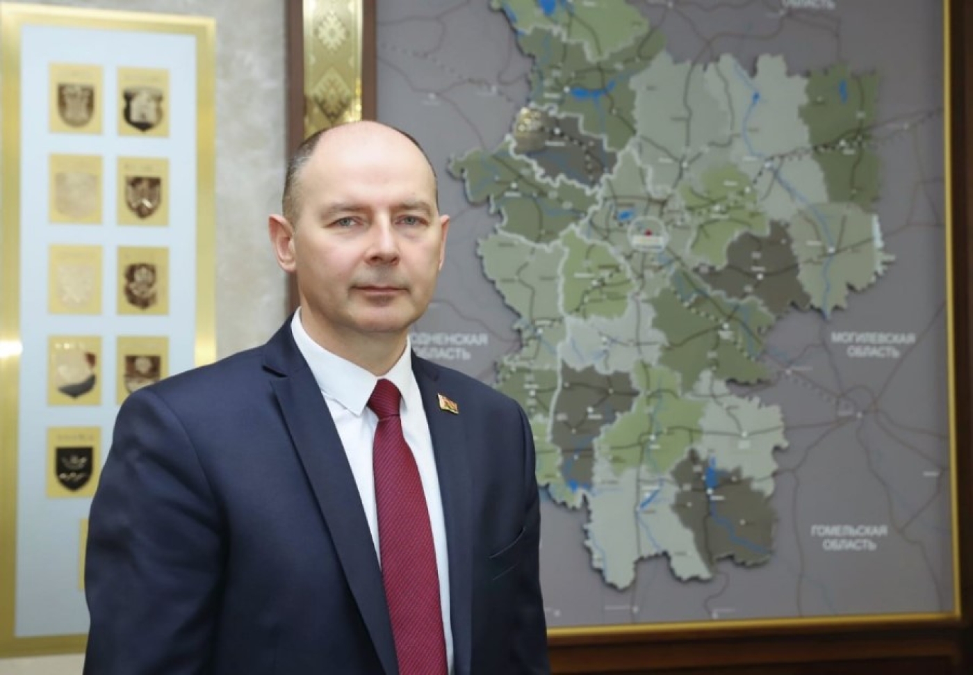 Поздравление с Днем печати и Днем работников радио, телевидения и связи от председателя Минского облисполкома