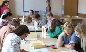 Колледжи Беларуси начинают прием документов на уровень среднего специального образования