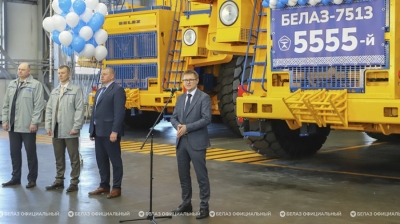 Выпущено уже 5555 самосвалов! Юбилейный 130-тонник сошел с конвейера БЕЛАЗ