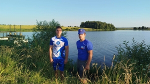 Работник МЧС спас тонувшего в озере возле Толочина подростка