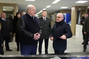 Лукашенко: необходимо как можно дальше заглядывать в будущее и вкладываться в развитие