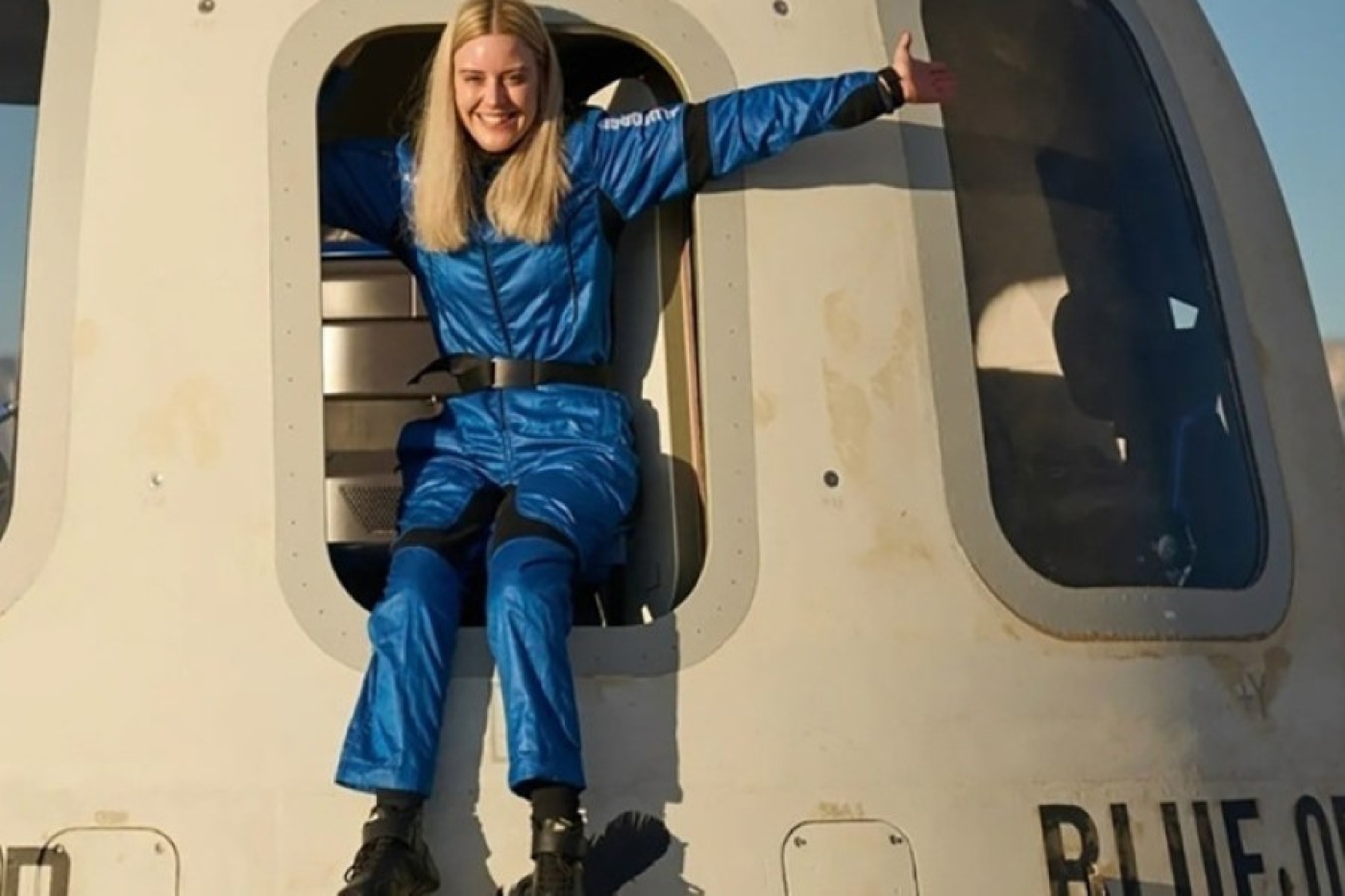 Человек в инвалидной коляске впервые принял участие в космическом полете