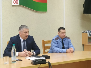 Открытый разговор: первый заместитель начальника УВД - начальник милиции общественной безопасности посетил Березинский РОВД