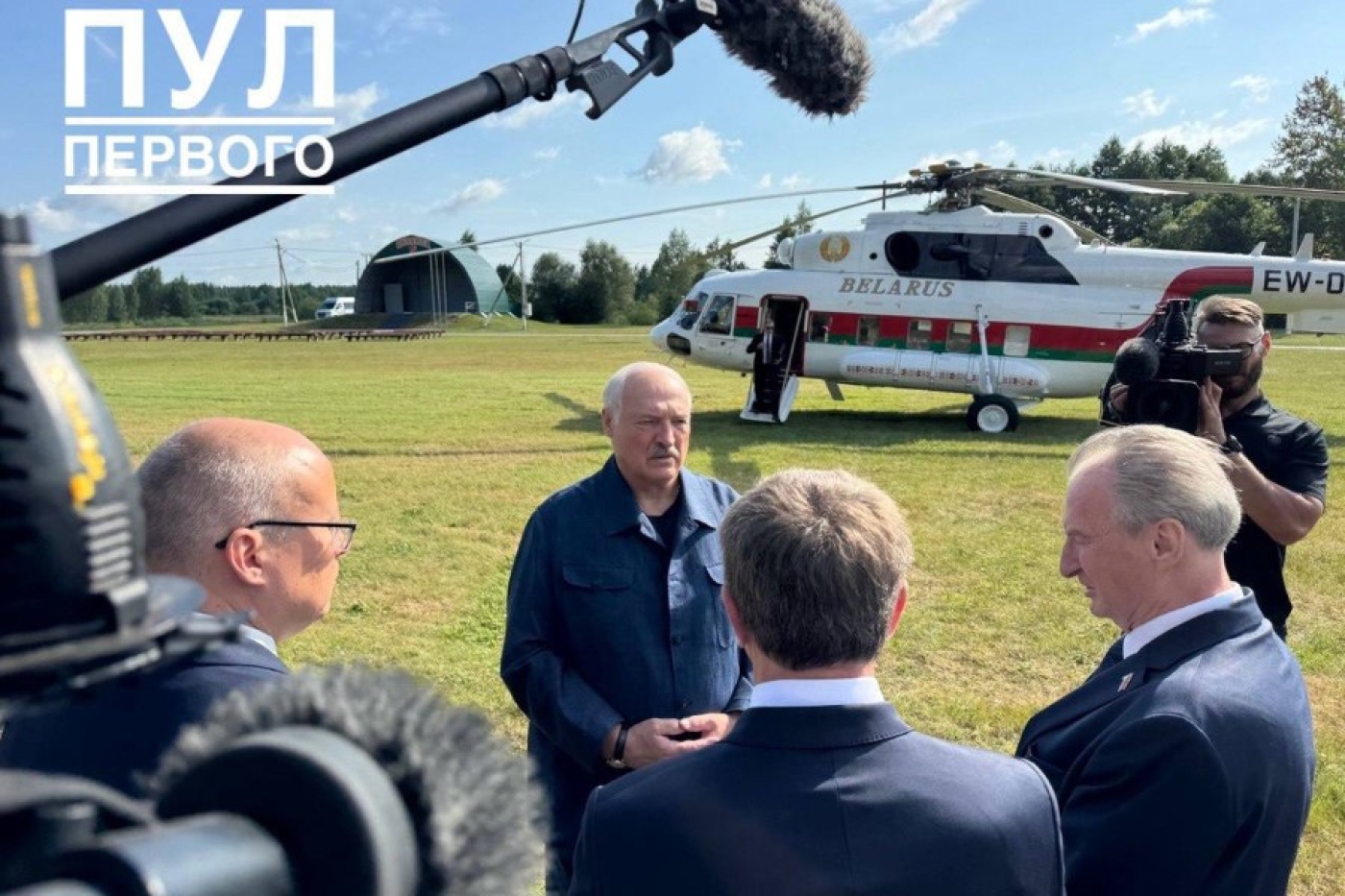 Лукашенко поручил вернуть в севооборот все поля Минской области в 2027 году
