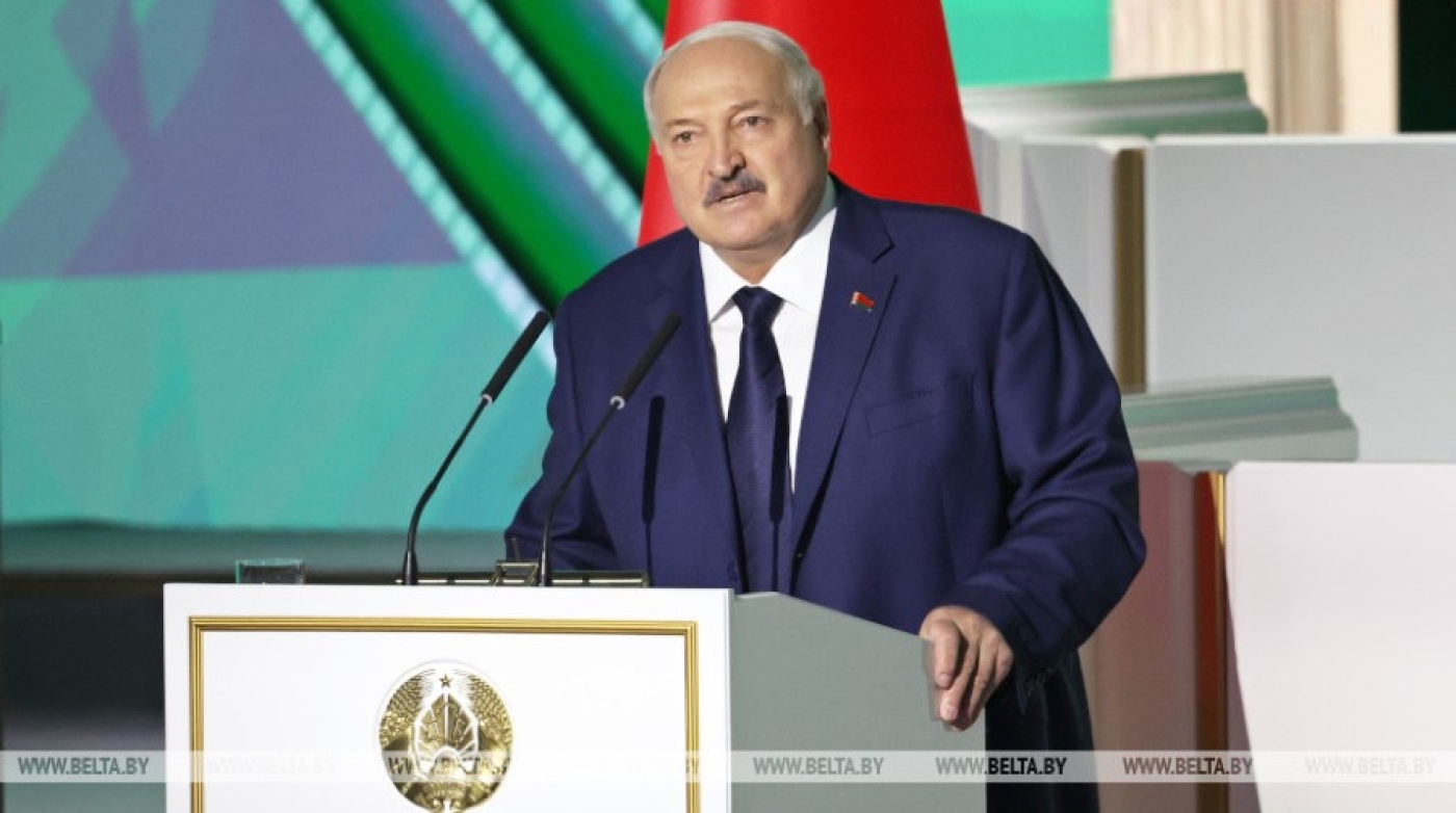 Лукашенко: нам войны не надо, наше счастье в мирной жизни