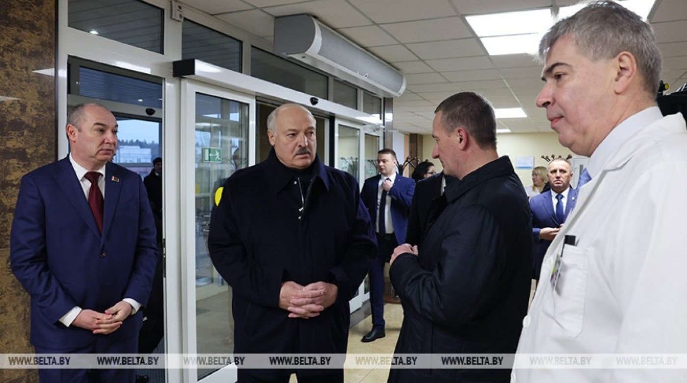 "Город, поселок или деревня?" Лукашенко поручил определиться со статусом Боровлян