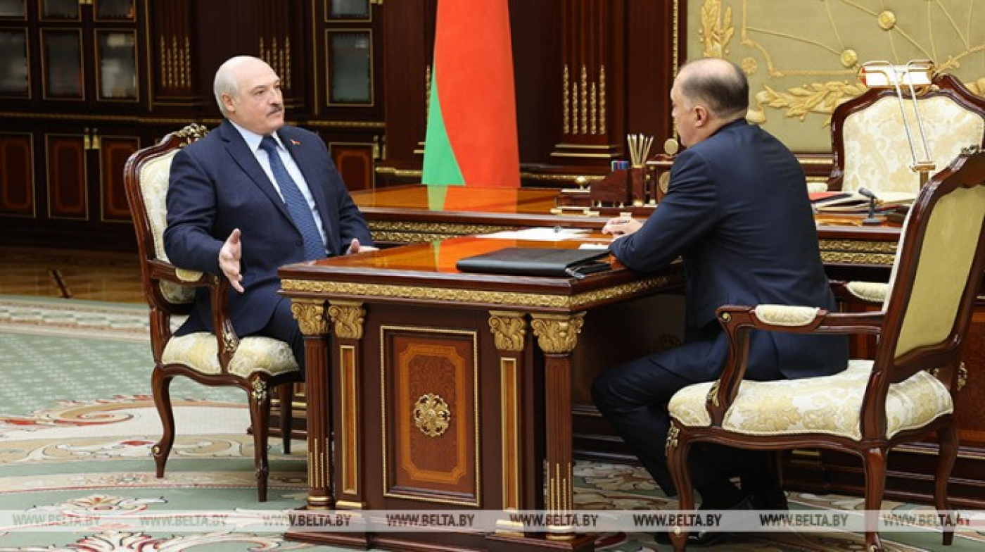 Президент потребовал подготовить "абсолютно откровенную" Концепцию нацбезопасности